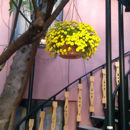 Home 12 تبليسي المظهر الخارجي الصورة