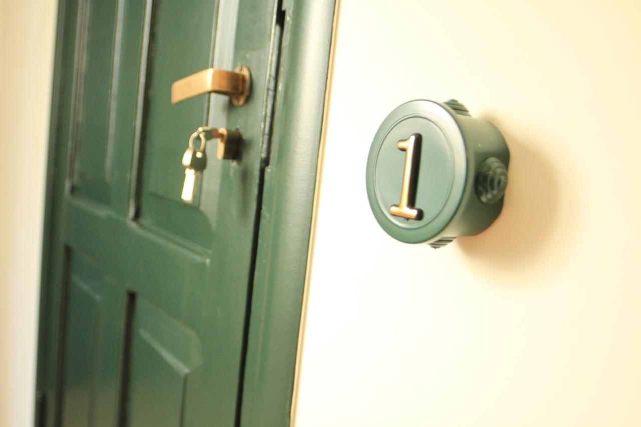 Home 12 تبليسي المظهر الخارجي الصورة