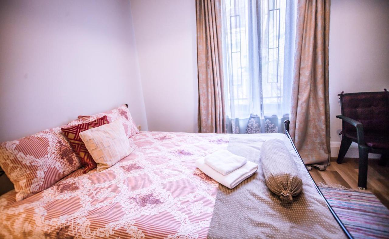 Home 12 تبليسي المظهر الخارجي الصورة
